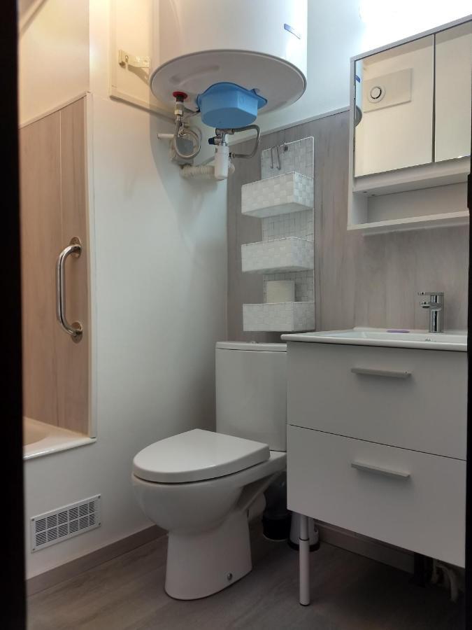 Le Petit Nid Apartment Montgaillard  Ngoại thất bức ảnh