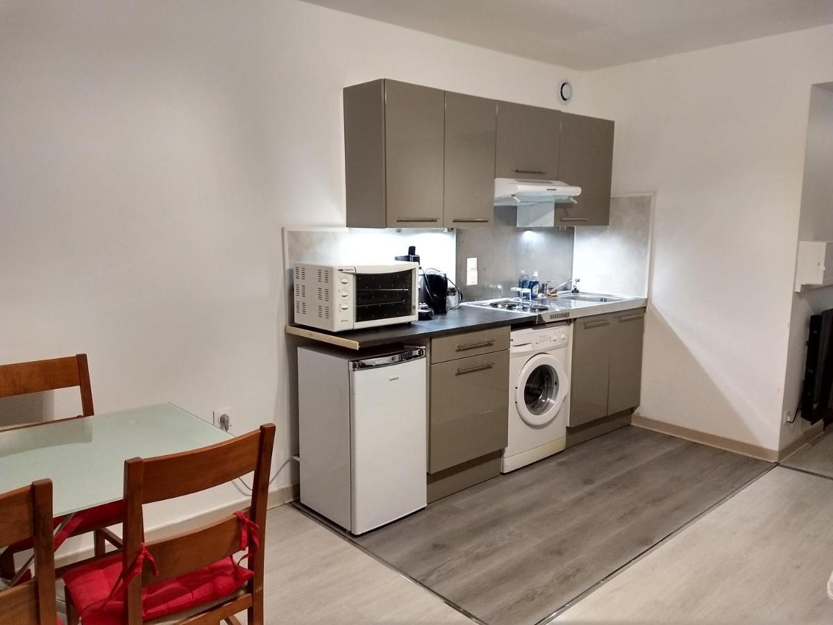 Le Petit Nid Apartment Montgaillard  Ngoại thất bức ảnh
