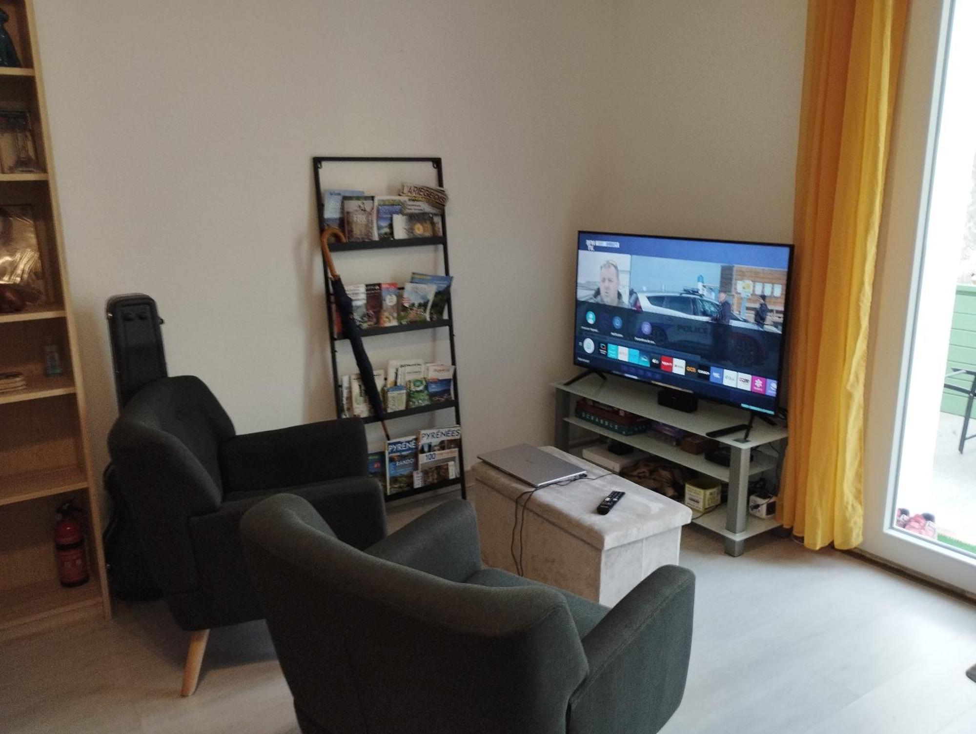 Le Petit Nid Apartment Montgaillard  Ngoại thất bức ảnh